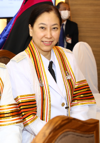 มนชวัน วังกุลางกูร