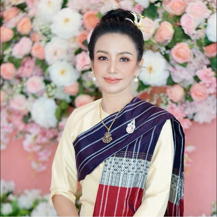 พิราภรณ์   พันธุ์มณี