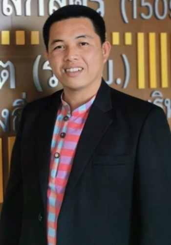 สดใส ธรรมรัตน์